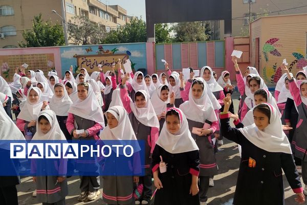 انتخابات شورای دانش‌آموزی در مدارس ناحیه 2 شهرری 