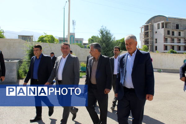 بازدید نماینده مردم بویراحمد، دنا و مارگون در مجلس شورای اسلامی از حوزه‌های امتحانات نهایی