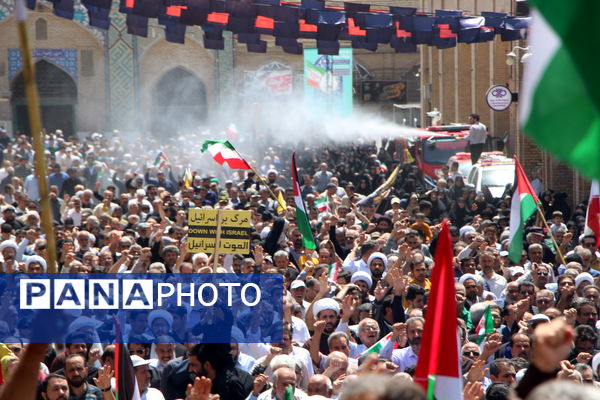 فریاد خشم مردم دارالعباده یزد 