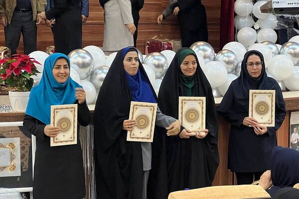همایش بزرگ تجلیل از معلمان برتر و سرآمد در رودهن 