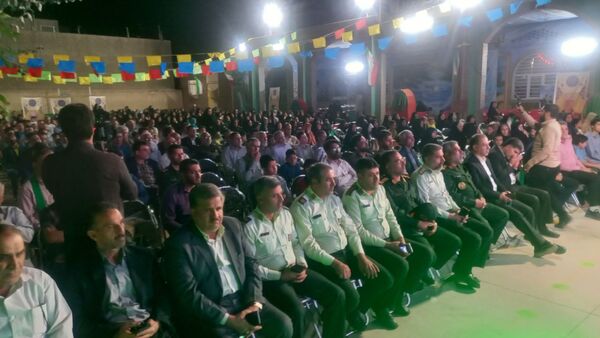 برگزاری یادواره «فرزند آفتاب و کویر» در دبستان شهید بابایی یزد