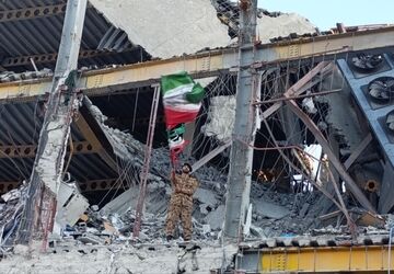 شکوه پاسدارى در دارالشهداء تهران