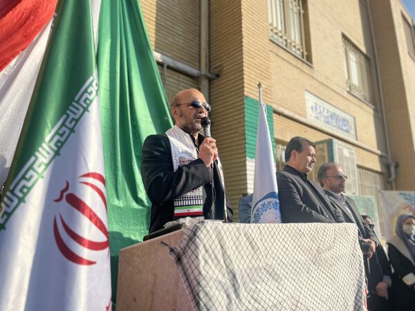 پایان مسیر عاشقی با بدرقه پیکر شهید گمنام