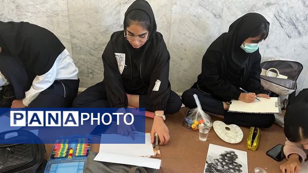 مسابقات فرهنگی‌ هنری با استقبال هنرمندان و دانش‌آموزان برگزار شد