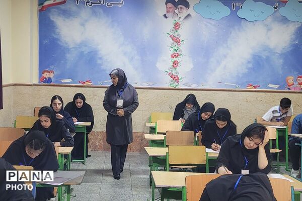 تجلی استعدادهای برتر در مرحله استانی جشنواره نوجوان خوارزمی