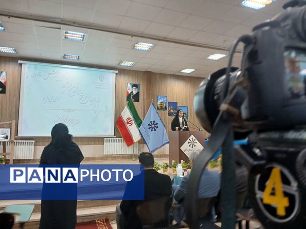 آیین نواختن زنگ پژوهش در مشهد 