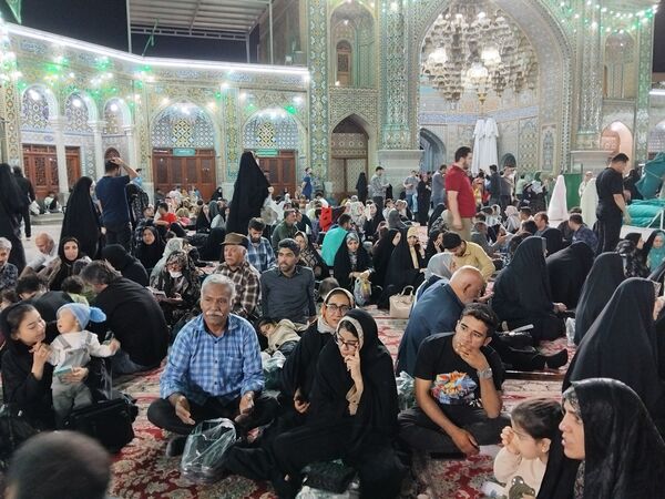 حال و هوای حرم حضرت معصومه(س) در روزهای پایانی نوروز