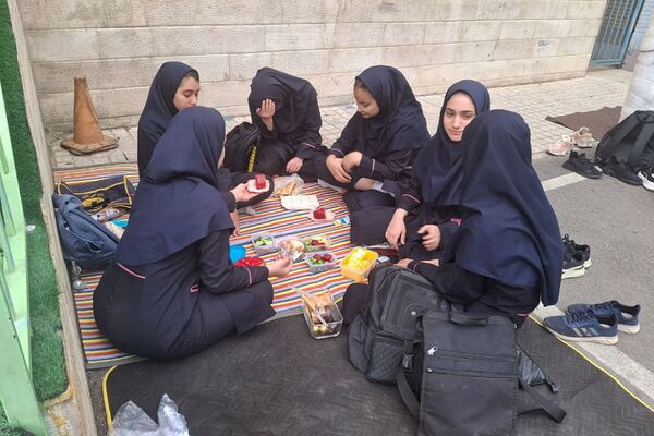 مراسم جشن ولادت حضرت معصومه (س) و روزدختر در دبیرستان حضرت ولیعصر (عج) ری یک