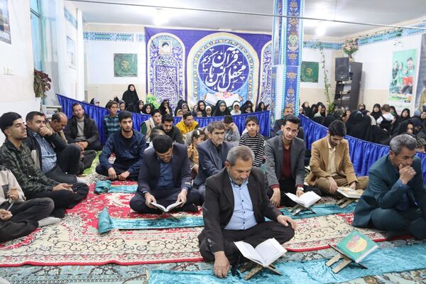 برنامه قرآنی «رواق» میزبان محفلی قرآنی