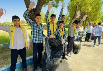 همبستگی دانش‌آموزان پیشتاز استان مرکزی برای پاکسازی طبیعت در پیش‌اردوی ملی