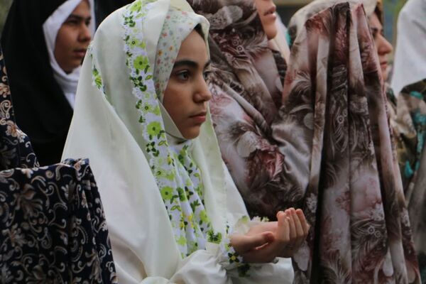 برگزاری با شکوه نماز عید فطر در صفادشت ملارد 