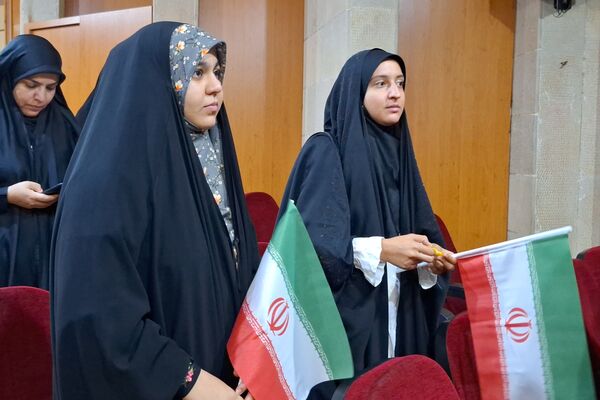 همایش الگوی سوم زن مسلمان در فرهنگسرای طاووسی شیراز