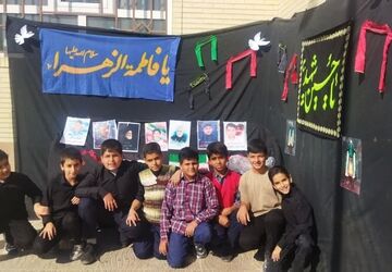 برپایی موکب عزاداری در دبستان واحدی زارچ