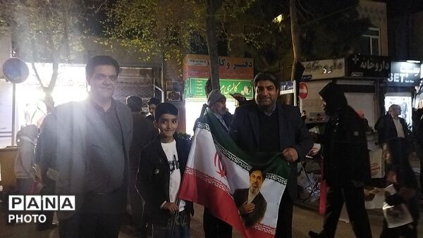 فرهنگیان نیشابور آمادگی خود را برای دفاع از وطن  اعلام کردند