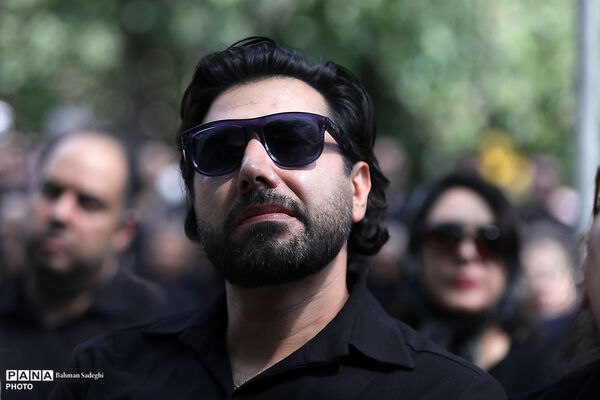 مراسم تشییع حسین خواجه‌امیری (ایرج)