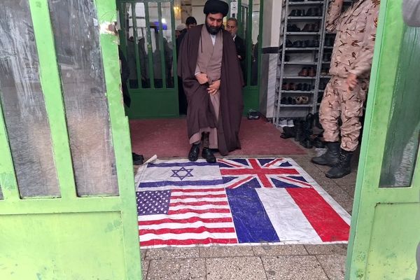 تجلی وحدت، ایمان و پایبندی به آرمان‌های امام و شهدا در 9 دی