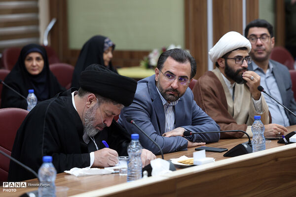 دومین جلسه ستاد مرکزی بزرگداشت دولتمردان شهید