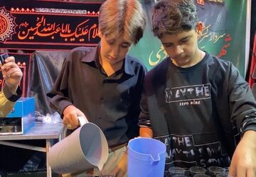  نقش‌آفرینی دانش‌آموزان داراب در آیین‌های محرم