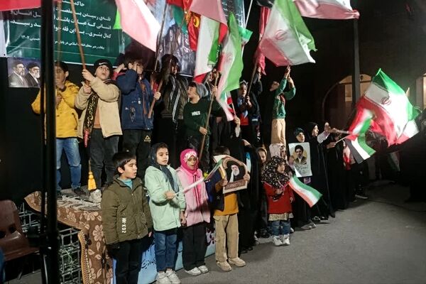اجتماع شبانه نوجوانان مسجدی پردیسان قم