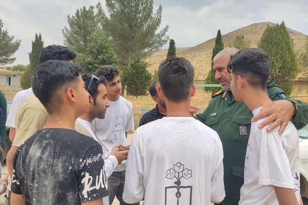 بازدید مسئولان از مدارس نوسازی‌شده لردگان در طرح ملی شهید عجمیان 