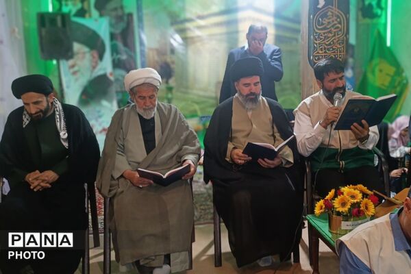 گرامیداشت دهه کرامت بر مزار شهدای جنگ رمضان 