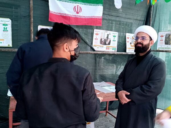 نمایشگاه دستاوردهای انقلاب دانش‌آموزان صدرا در ابرکوه
