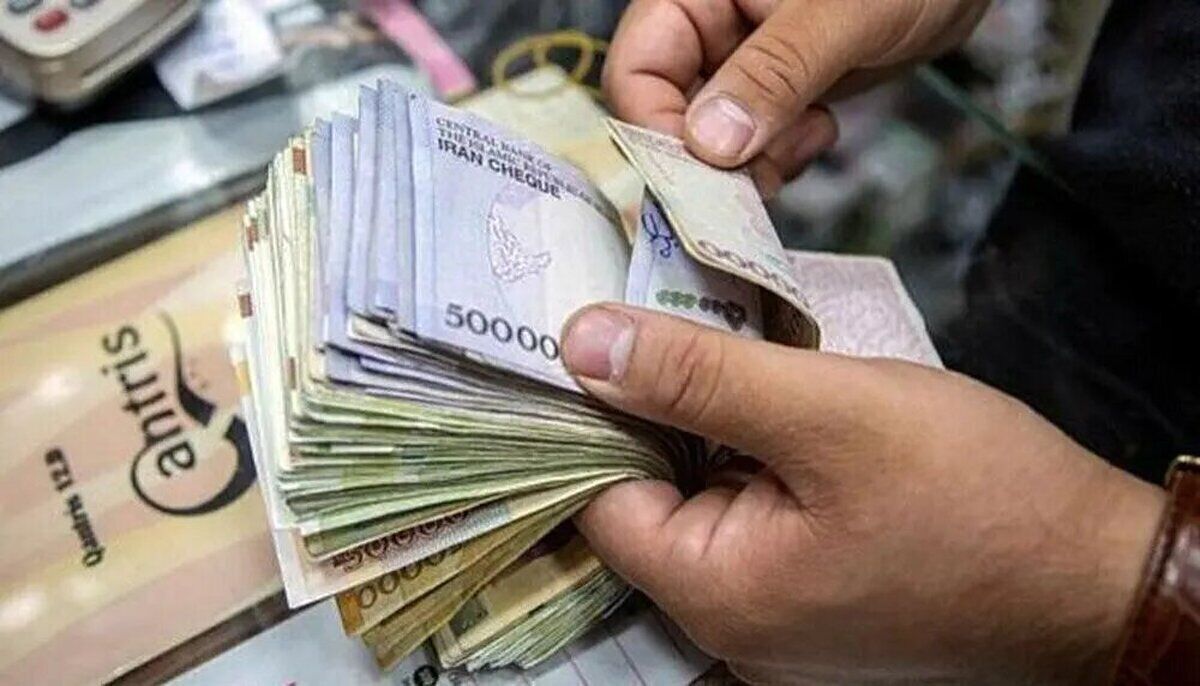 حداقل دریافتی حقوق بگیران در سال آینده ۱۳ میلیون تومان شد