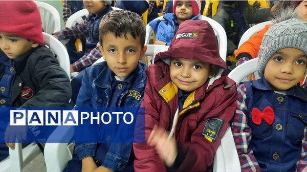 برپایی جشن آب در دبستان سرافراز ناحیه۷ مشهد 