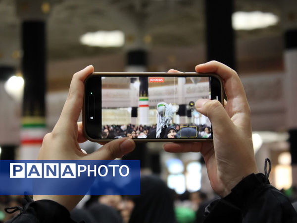 گهواره‌های عاشورایی و لالایی مادران همنوا با کودکان شهید