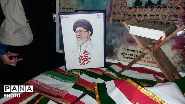 تجدید عهد دانش‌آموزان استان البرز با آرمان‌های انقلاب تا پای جان