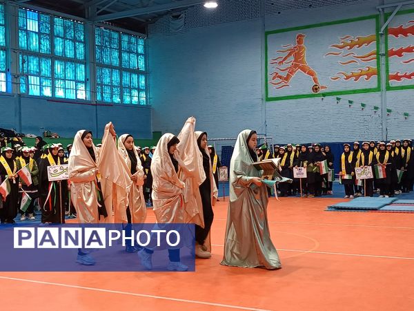  همایش دانش‌آموزی یاوران انقلاب شهرستان ورامین