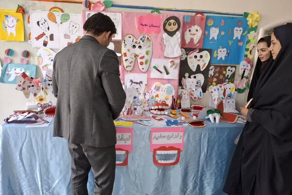 برگزاری طرح وارنیش فلوراید در مدرسه سمیه قرچک