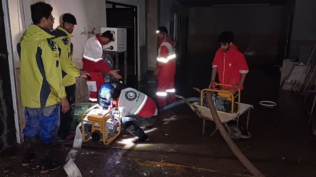 امدادرسانی به حادثه‌دیدگان سیل و آبگرفتگى در شهرستان‌های خلخال، کوثر و مشگین‌شهر