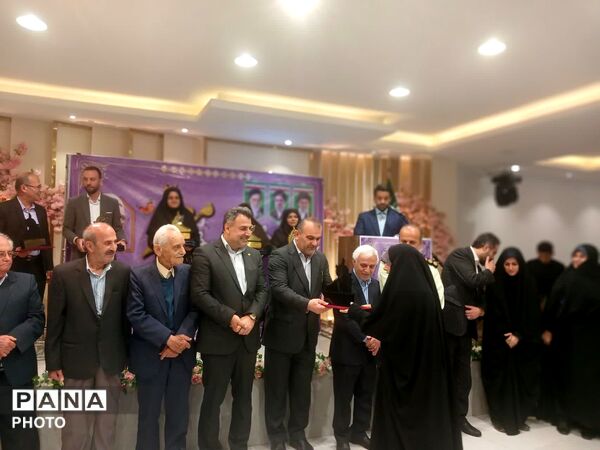 همایش گرامیداشت مقام معلم در فریدونکنار