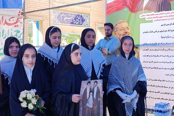 برگزاری آیین «در پناه دو ماه» در گلزار شهدای فارسان