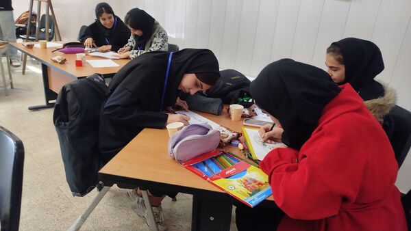 گردهمایی دانش‌آموزان هنرمند کبودرآهنگ در قالب «پرسش مهر»