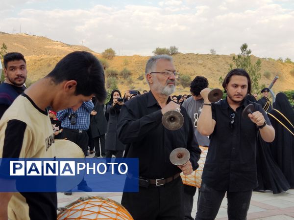 مراسم نمادین اربعین و سوگواری حضرت اباعبدالله الحسین(ع)