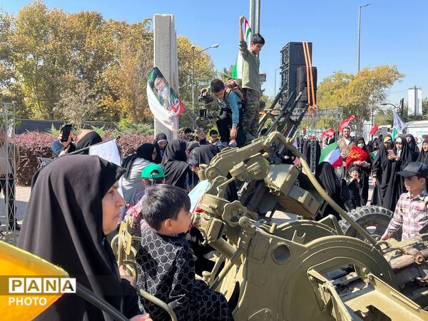 تجمع بزرگ اساتید جان فدای  دانشگاه های مشهد 