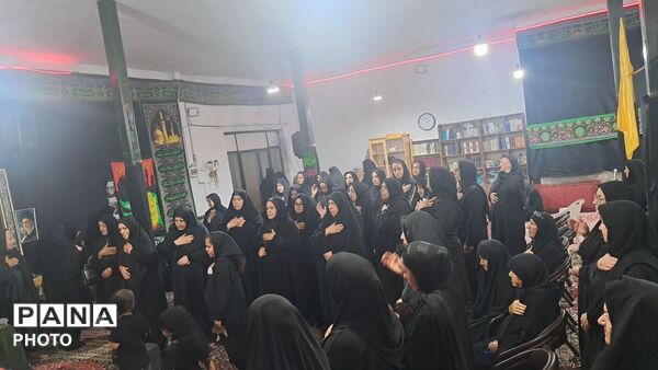 مراسم روضه و سینه زنی در مسجد صاحب‌الزمان(عج)
