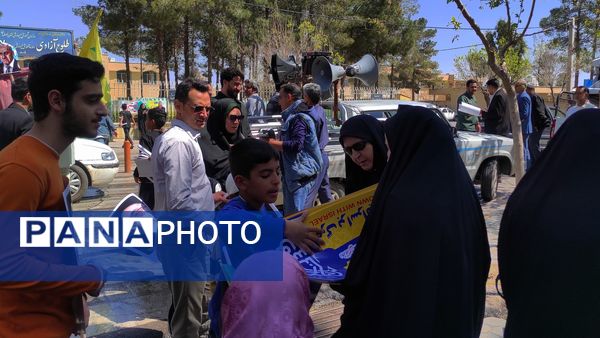  خروش مردم فهیم بادرود در روز قدس