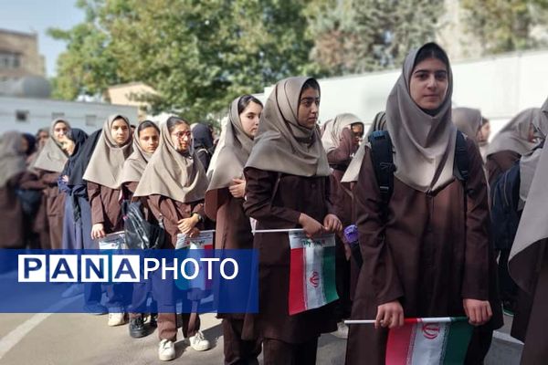 «زنگ جوانه ها» ویژه دانش آموزان پایه هفتم در مدارس پردیس