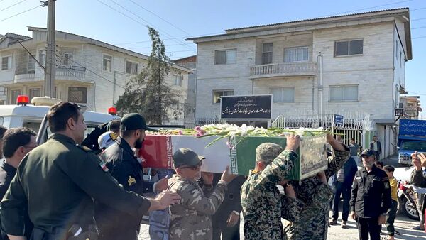 مراسم تشییع پیکر مطهر شهید گمنام در شهرستان بندرترکمن