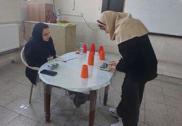 المپیاد بازی‌های فکری «رویش» دانش‌آموزان دختر مقطع متوسطه ناحیه 3 شیراز