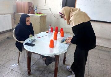 المپیاد بازی‌های فکری «رویش» دانش‌آموزان دختر مقطع متوسطه ناحیه 3 شیراز