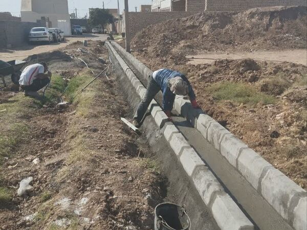 فدافن در مسیر آبادانی
