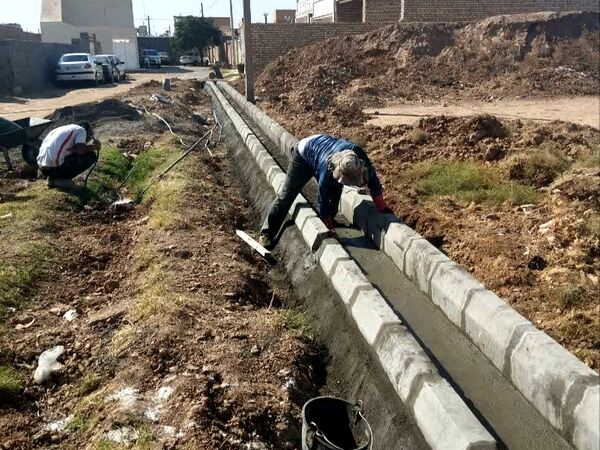 فدافن در مسیر آبادانی