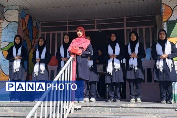 حضور پرشور دختران و پسران شهریار در روز استکبار ستیزی