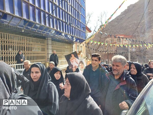 تشییع پیکر مطهر شهید سرافراز، حاج عبدالرسول خدری در آسارا کرج 