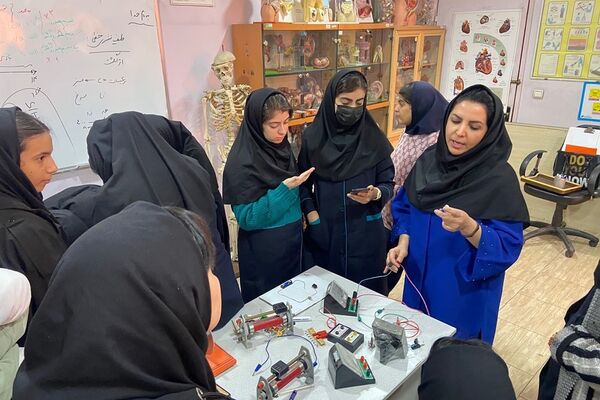  اردوی علمی در پژوهش سرای دانش آموزی بصیرت