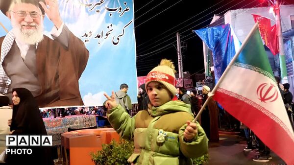 باران مانع عشق بندرگزی‌ها به رهبری نشد